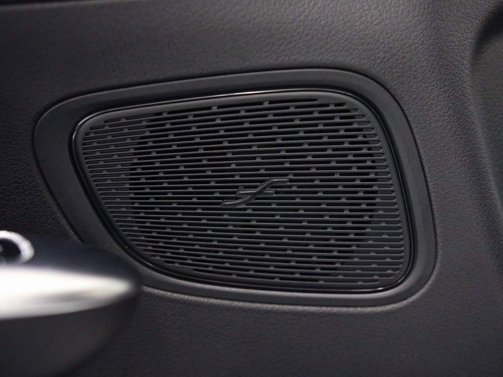 Certified 2025 Mercedes-Benz GLC 300 GLC 300 image 24