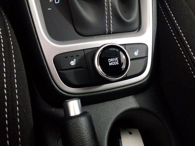 New 2026 Hyundai Venue SEL FWD image 8