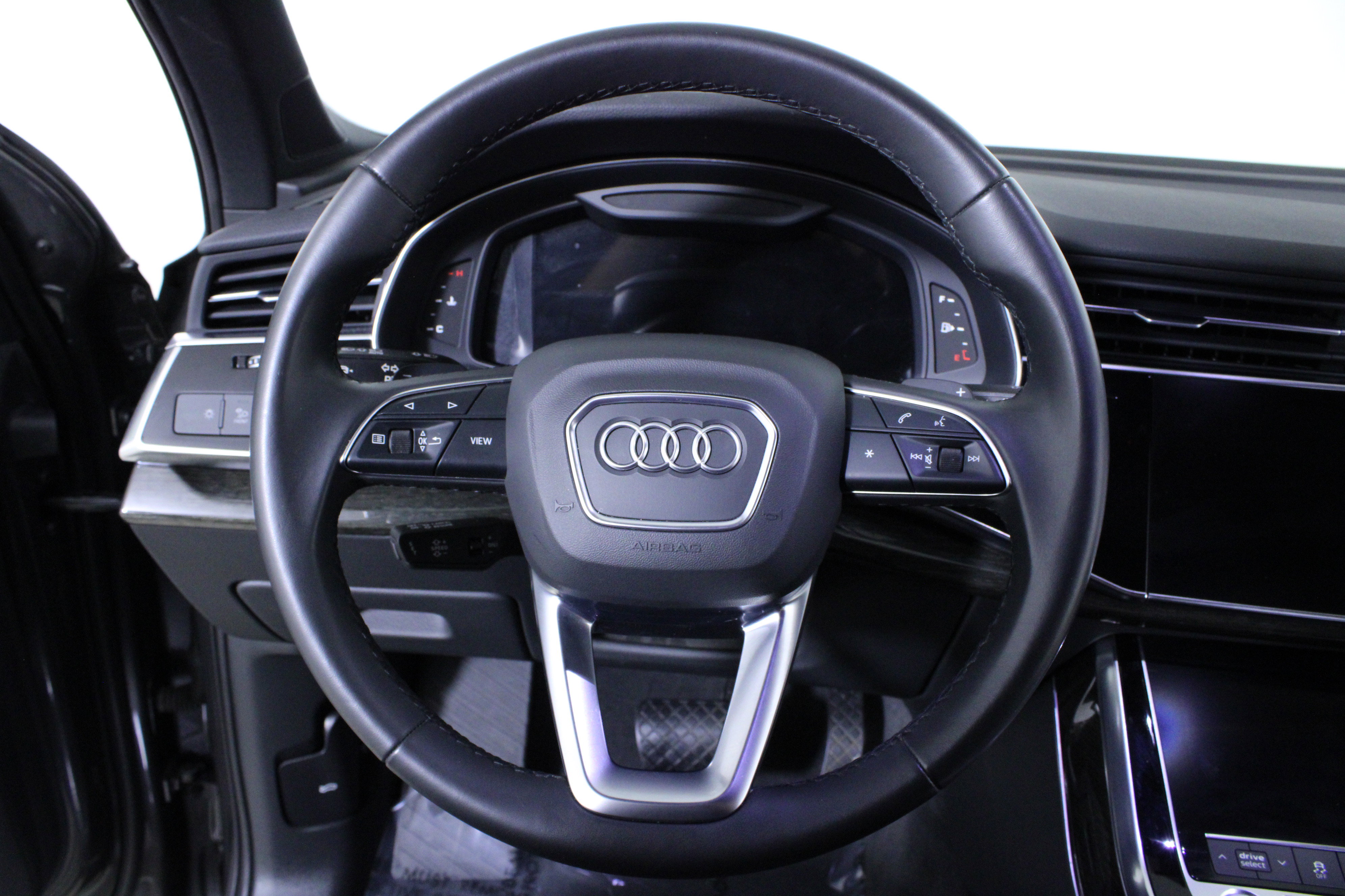 Used 2022 Audi Q7 2.0T Premium Plus w/ Premium Plus Package image 22