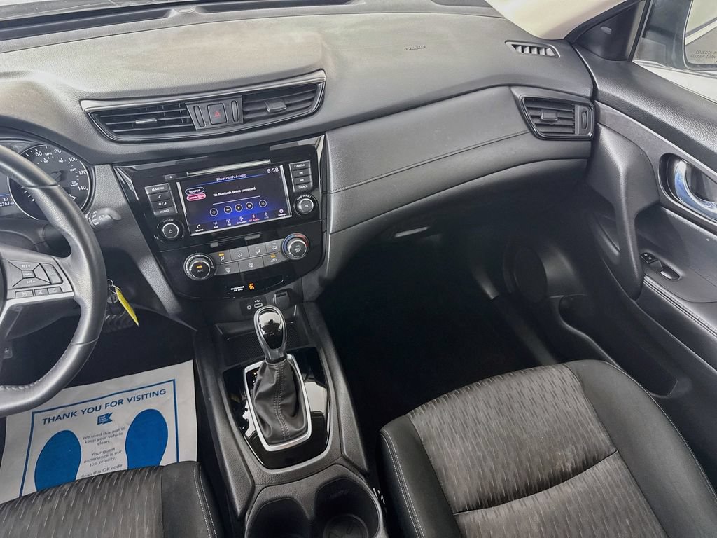 Used 2019 Nissan Rogue S w/ Special Edition Package FWD image 28