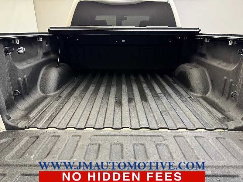 Used 2015 GMC Sierra 1500 SLT w/ SLT Crew Cab Value Package image 11