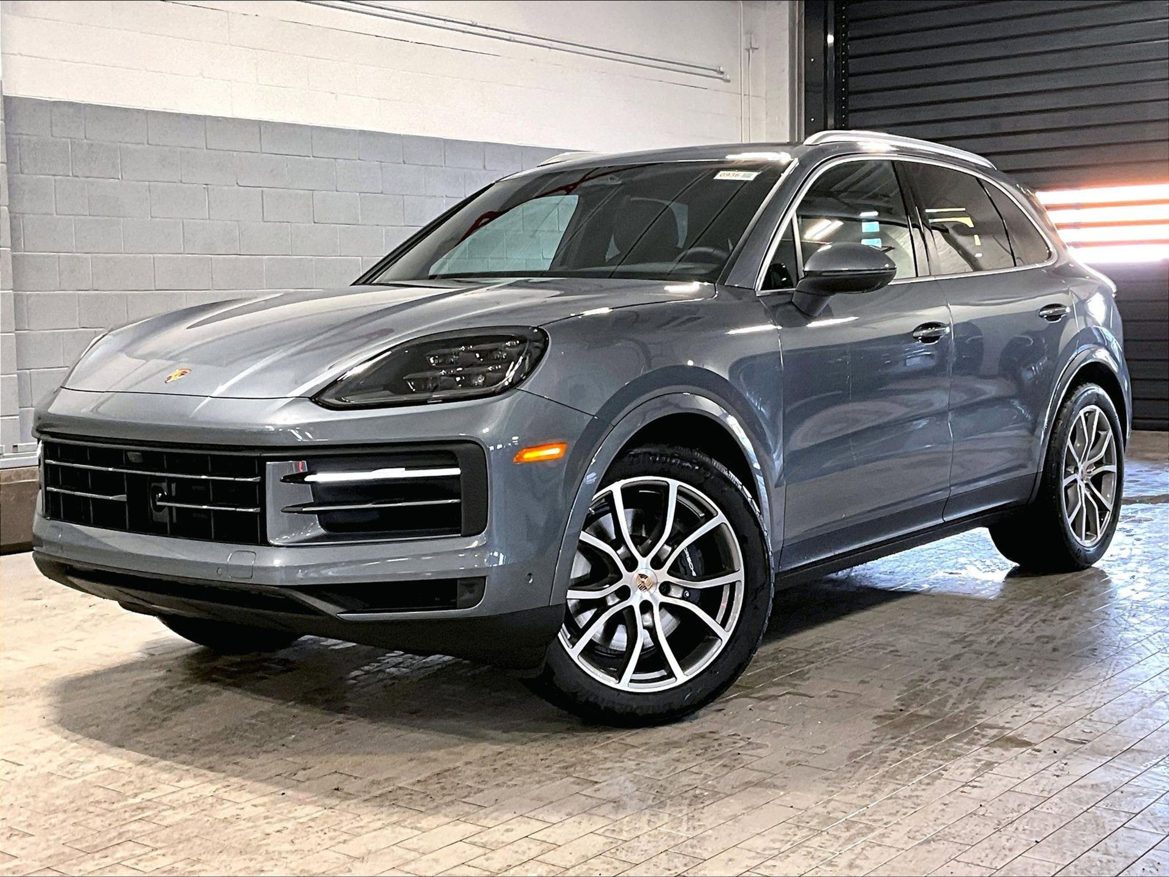 New 2026 Porsche Cayenne image 1