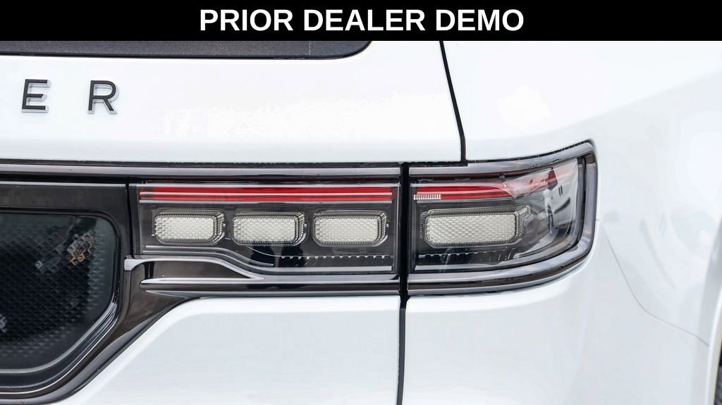 New 2025 Jeep Grand Wagoneer Series III w/ Quick Order Packagew 28T image 10