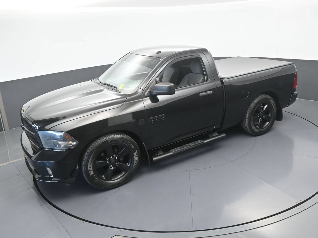 Used 2018 RAM 1500 Express w/ Black Ram 1500 Express Group RWD image 44