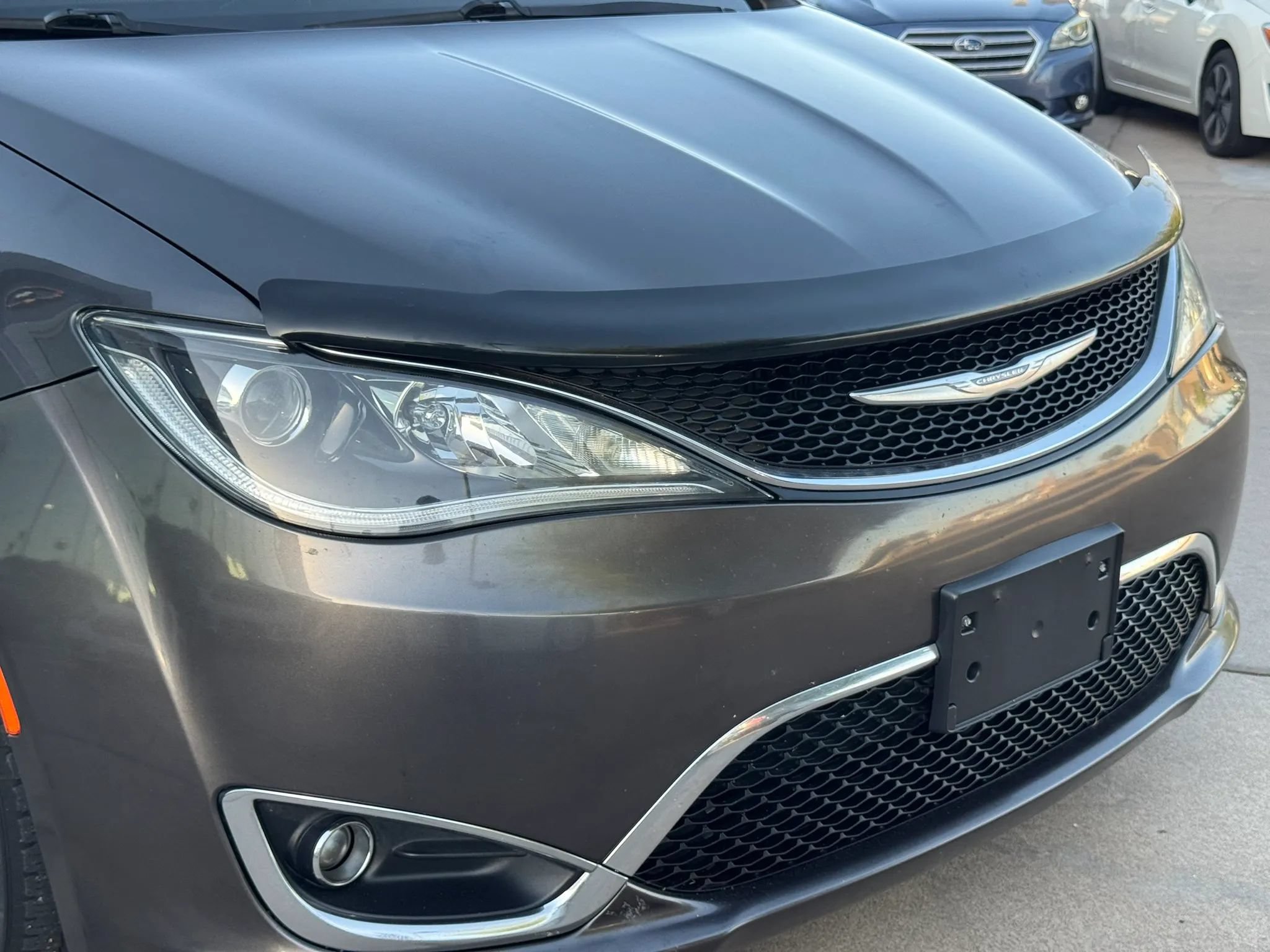 Used 2017 Chrysler Pacifica Touring-L Plus FWD image 45
