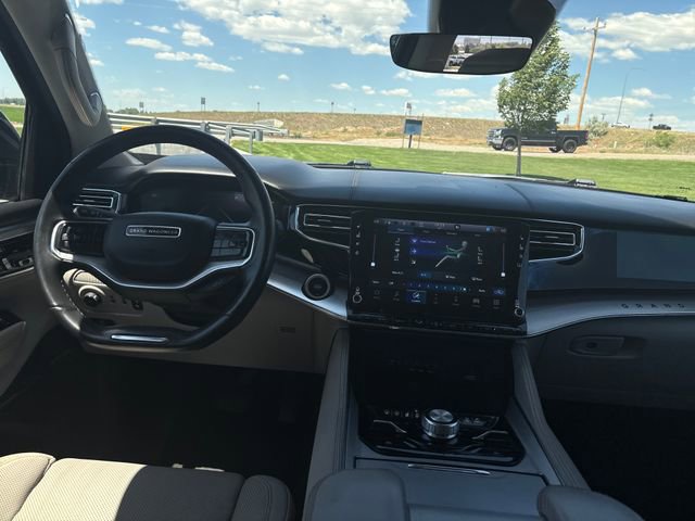 Used 2022 Jeep Grand Wagoneer Series I w/ Flexible Seating Group AWD/4WD image 12