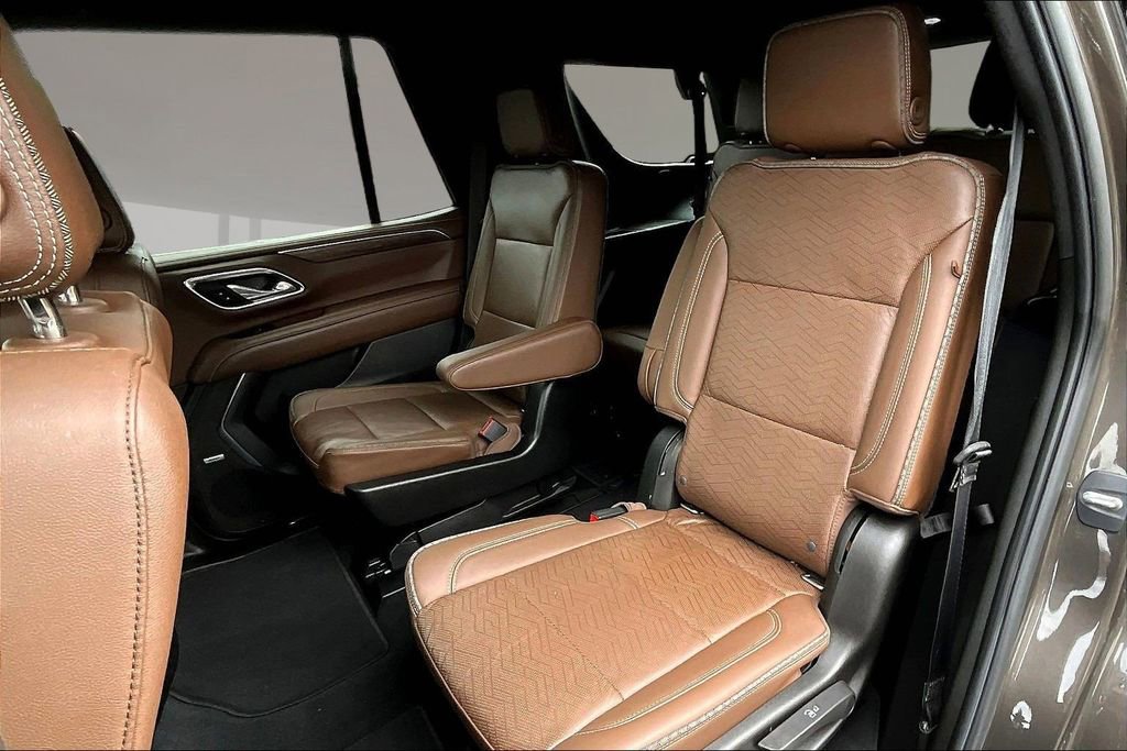 Used 2021 Chevrolet Tahoe High Country AWD/4WD image 22