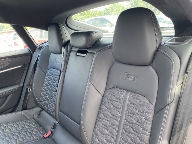 Used 2021 Audi RS 7 Sportback w/ Black Optic Package image 32