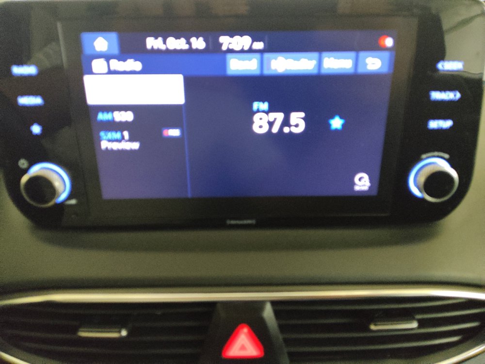 Used 2021 Hyundai Santa Fe SEL FWD image 25