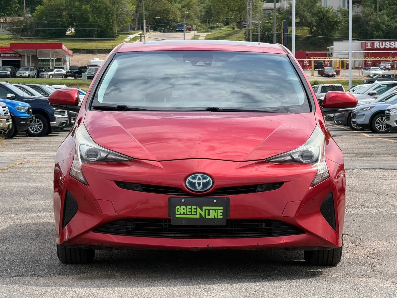 Used 2017 Toyota Prius Four Touring FWD image 3