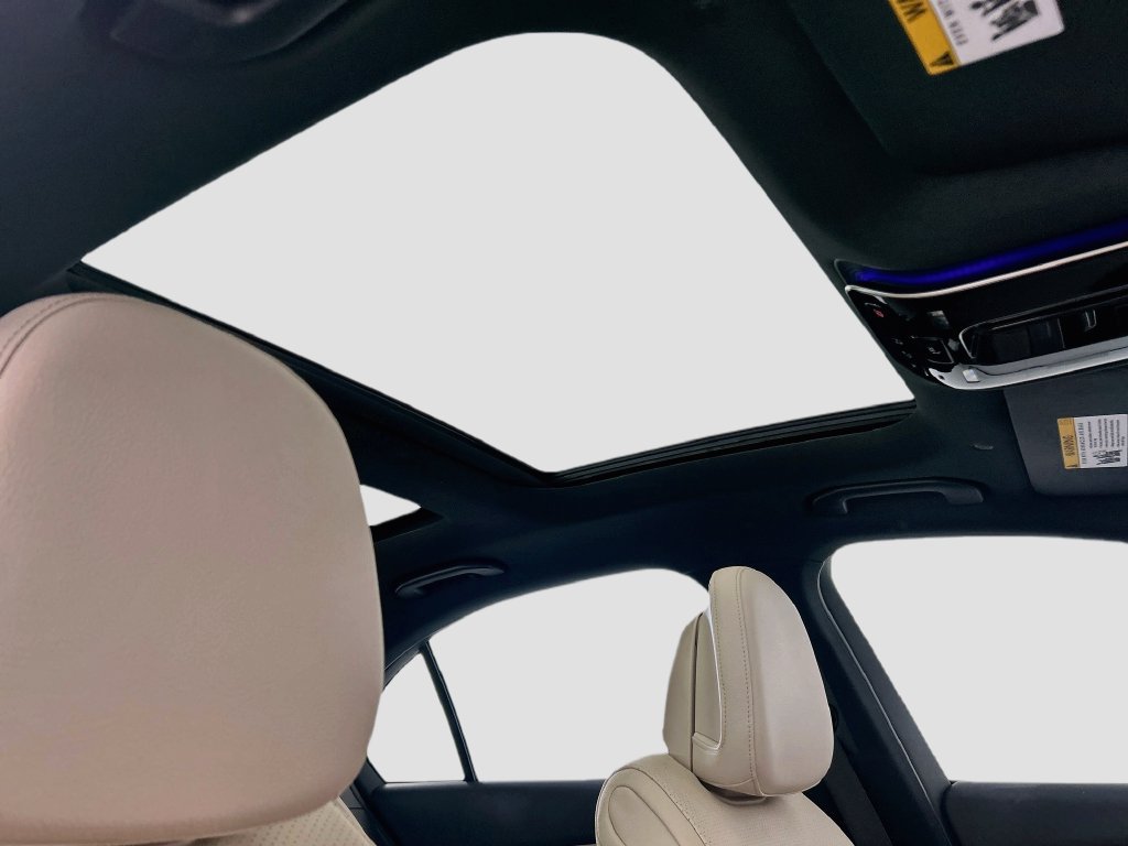 Certified 2025 Mercedes-Benz C 300 Sedan image 17