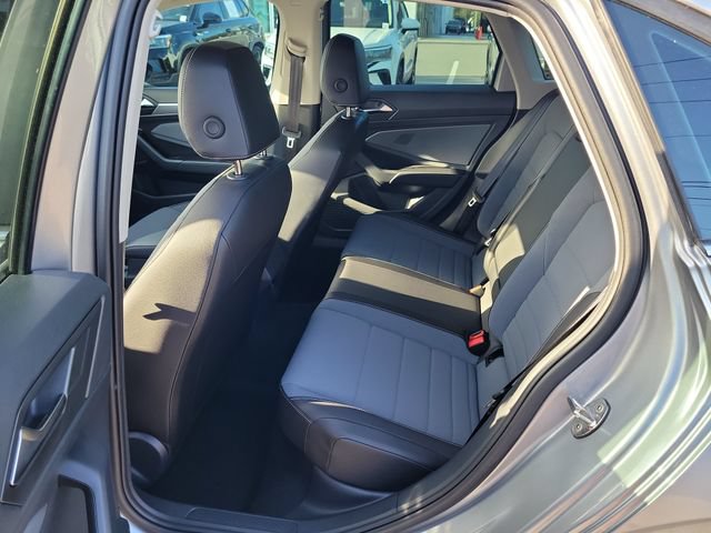 Certified 2026 Volkswagen Jetta SE FWD image 10