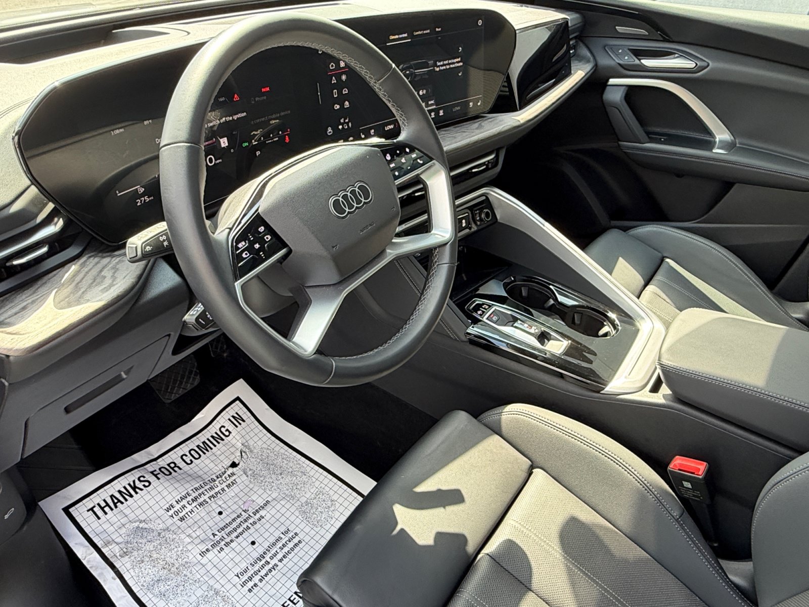 Used 2025 Audi Q5 Premium Plus w/ Premium Plus AWD/4WD image 4