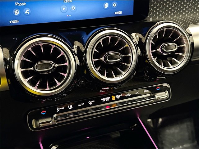 Certified 2025 Mercedes-Benz GLB 250 4MATIC image 15