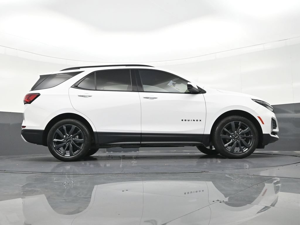 Used 2023 Chevrolet Equinox RS FWD image 31