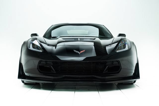 Used 2015 Chevrolet Corvette Z06 w/ 3LZ Preferred Equipment Group RWD image 6