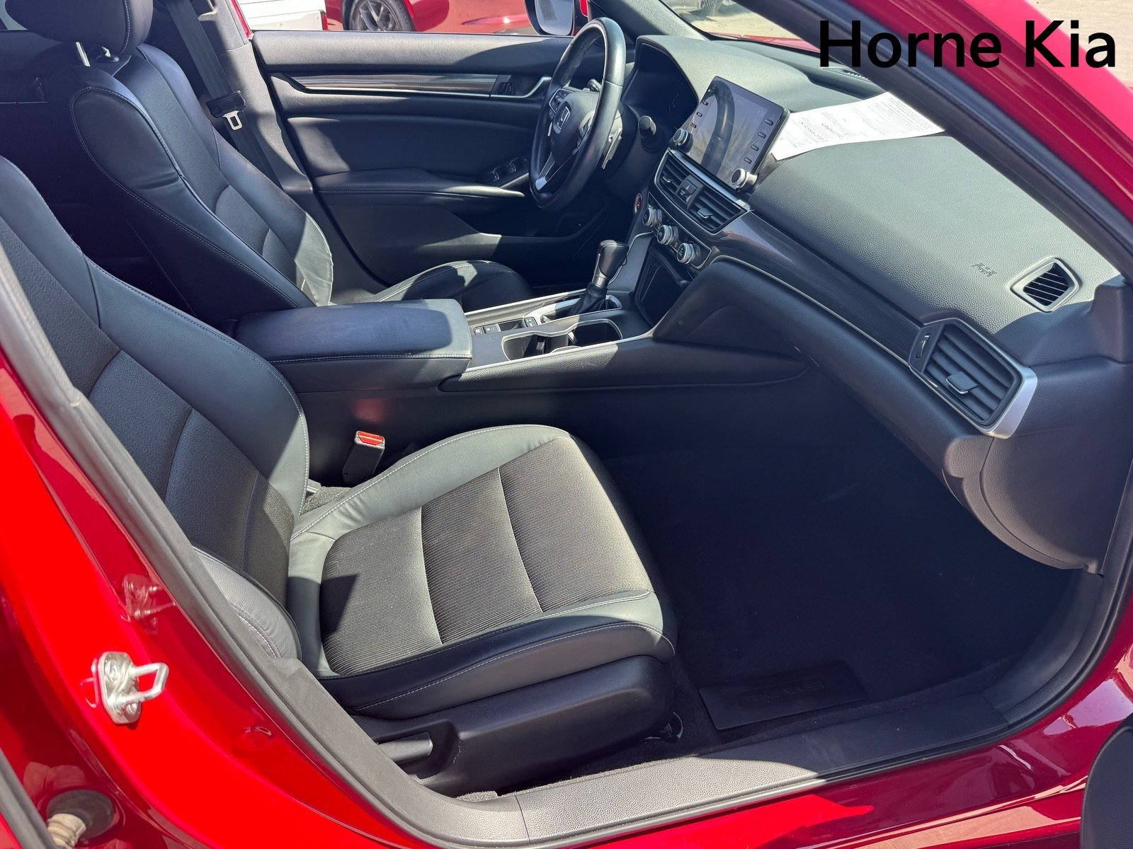 Used 2018 Honda Accord Sport image 26