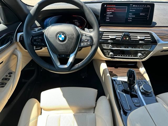 Used 2023 BMW 530i xDrive w/ Convenience Package AWD/4WD image 14