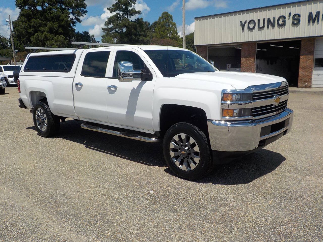 Used 2015 Chevrolet Silverado 2500 W/T AWD/4WD image 7