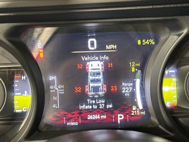 Used 2024 Jeep Wrangler Unlimited image 18