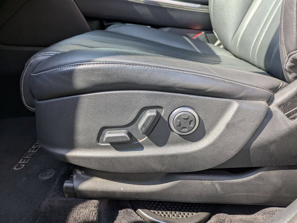 Used 2024 Genesis GV80 2.5T AWD/4WD image 14