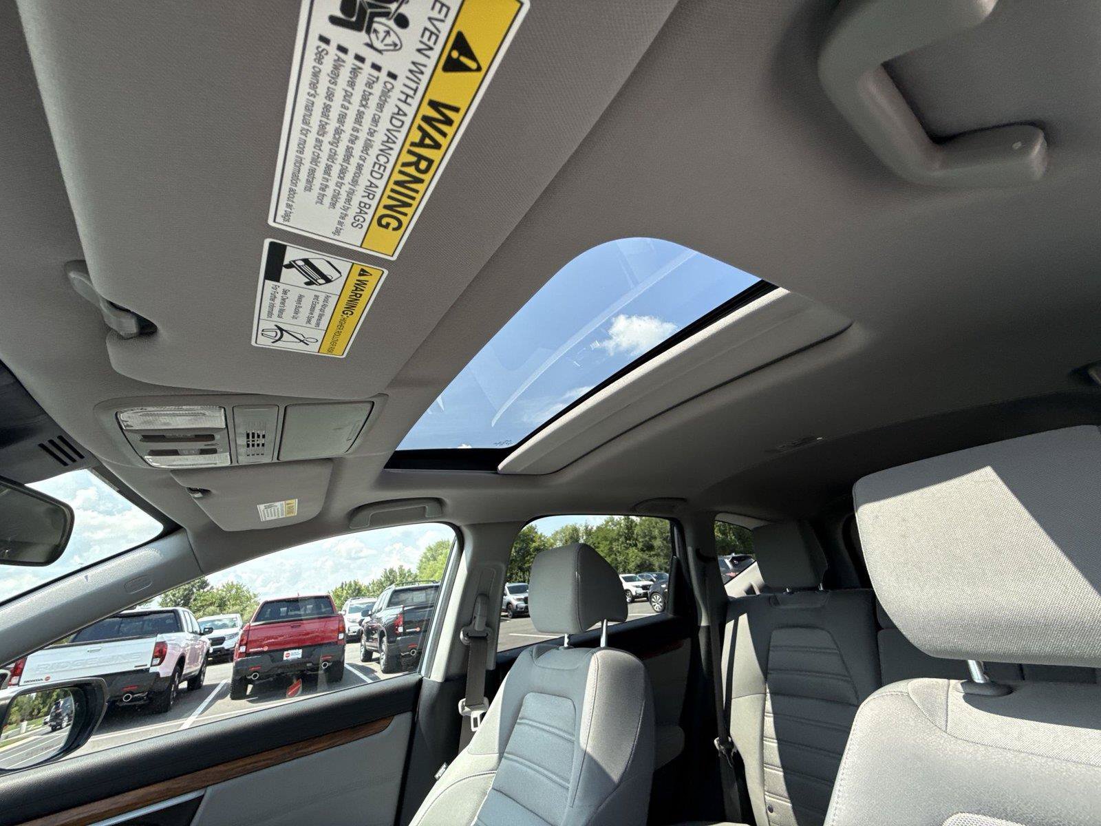Used 2017 Honda CR-V EX image 16