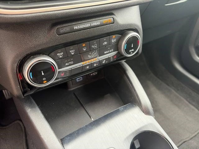 Used 2022 Ford Escape SEL AWD/4WD image 25