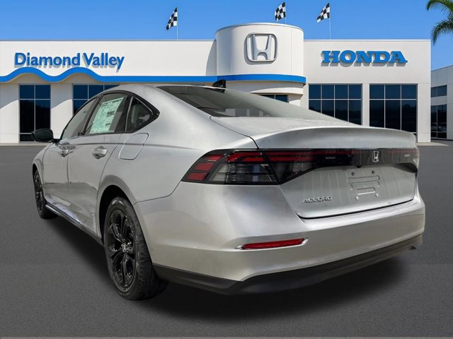 New 2025 Honda Accord SE image 5