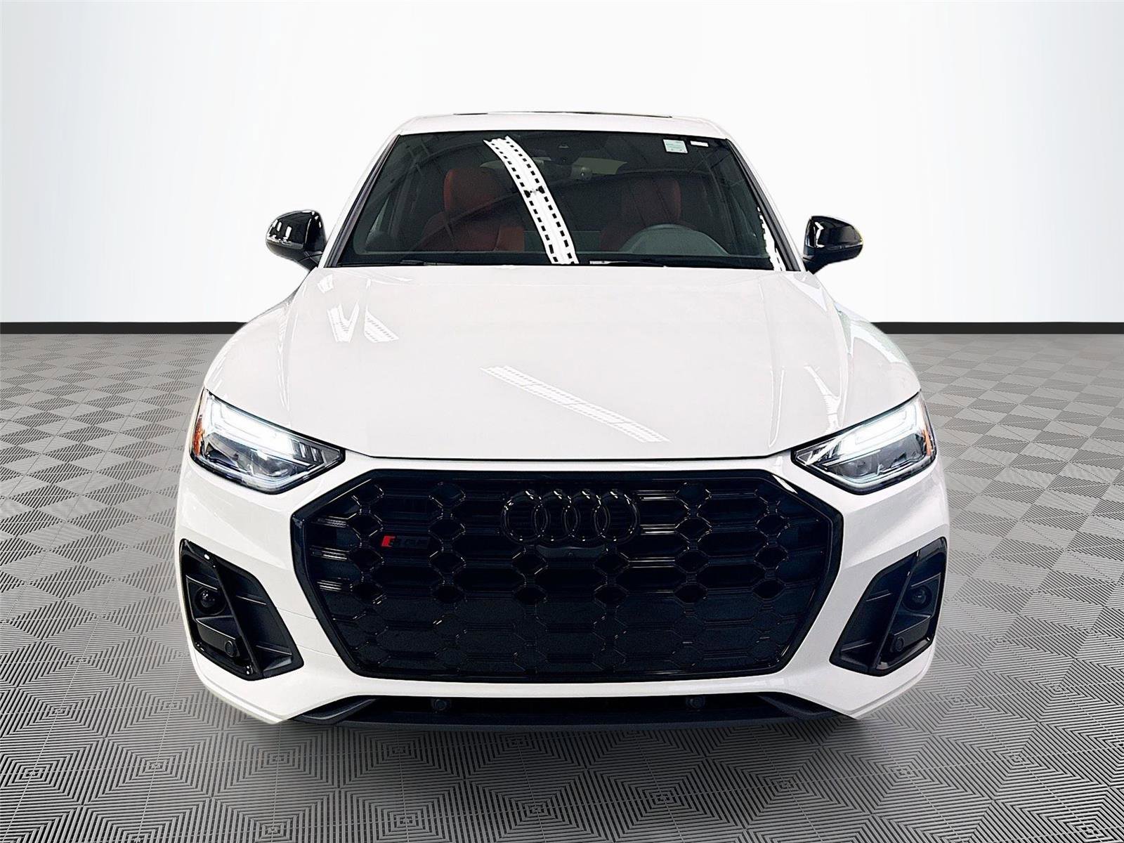 Certified 2024 Audi SQ5 Premium Plus w/ S Sport Package AWD/4WD image 2
