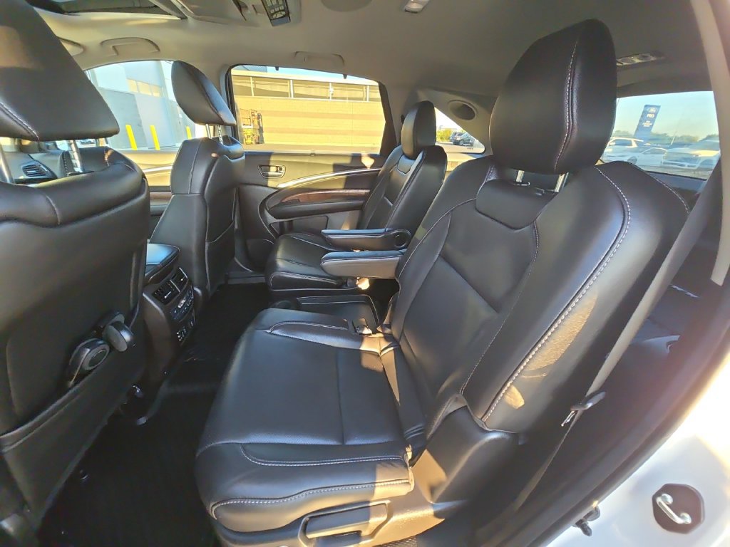 Used 2020 Acura MDX w/ Tech & Entertainment Pkg AWD/4WD image 28