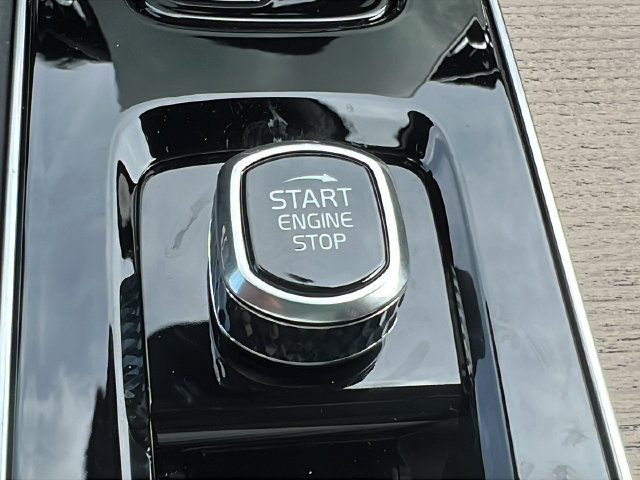 New 2026 Volvo XC90 B6 Plus AWD/4WD image 28