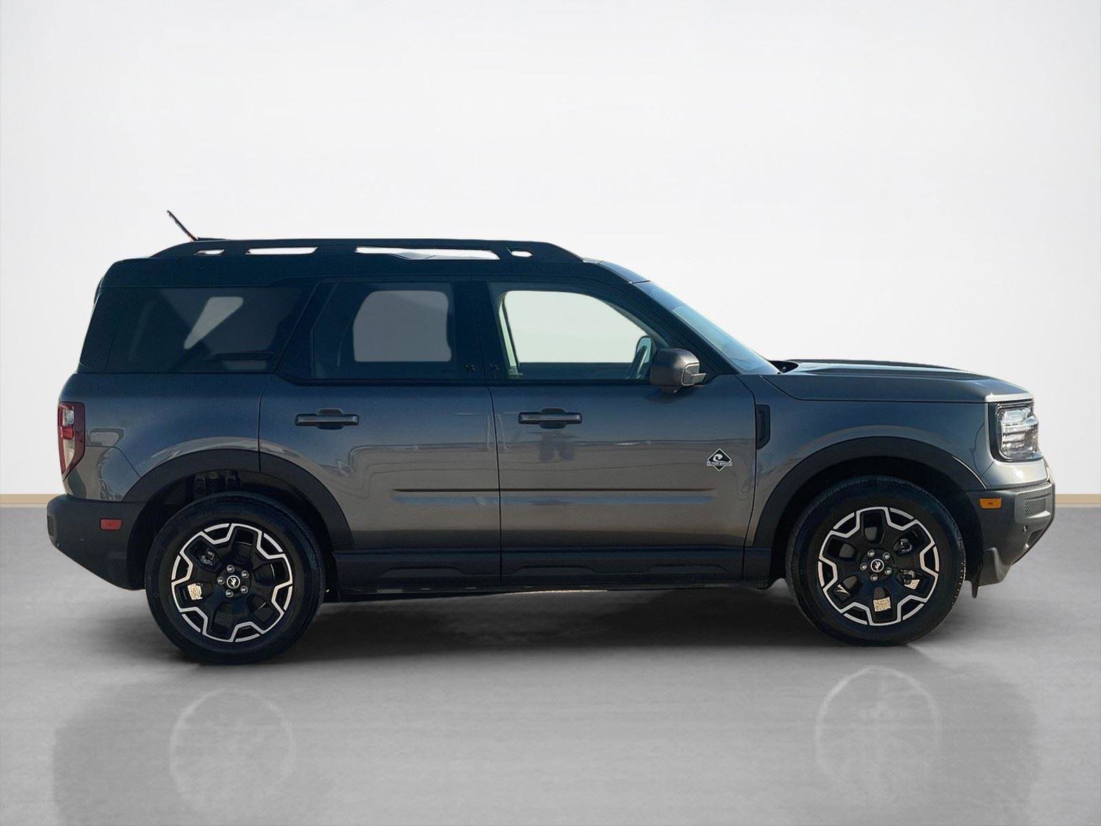 Used 2025 Ford Bronco Sport Outer Banks w/ Outer Banks Tech Package+ image 8