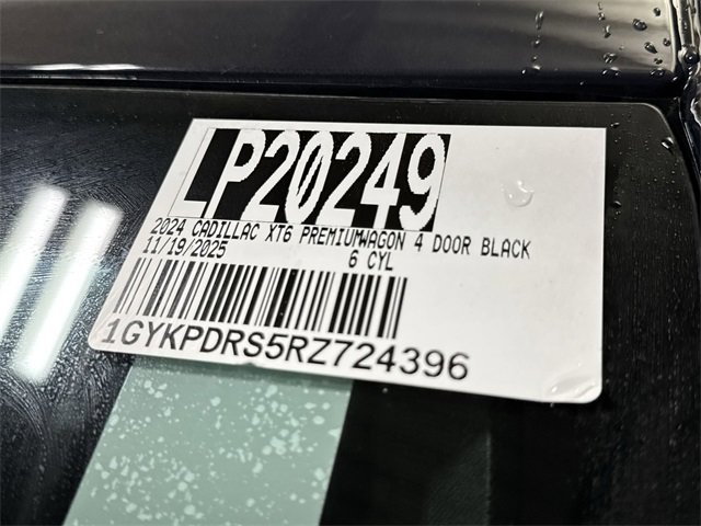 Certified 2024 Cadillac XT6 Premium Luxury w/ LPO, Floor Liner Package image 34