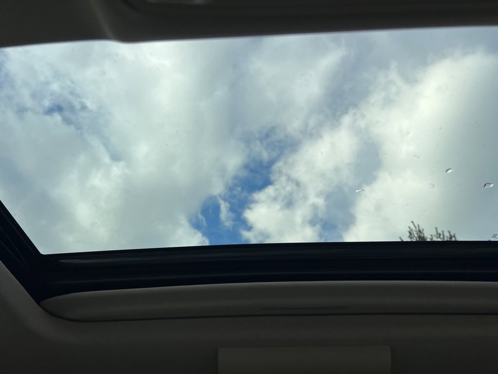 Used 2019 GMC Yukon Denali w/ Denali Ultimate Package image 21