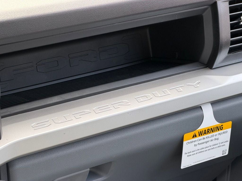 New 2026 Ford F550 4x4 Crew Cab image 25