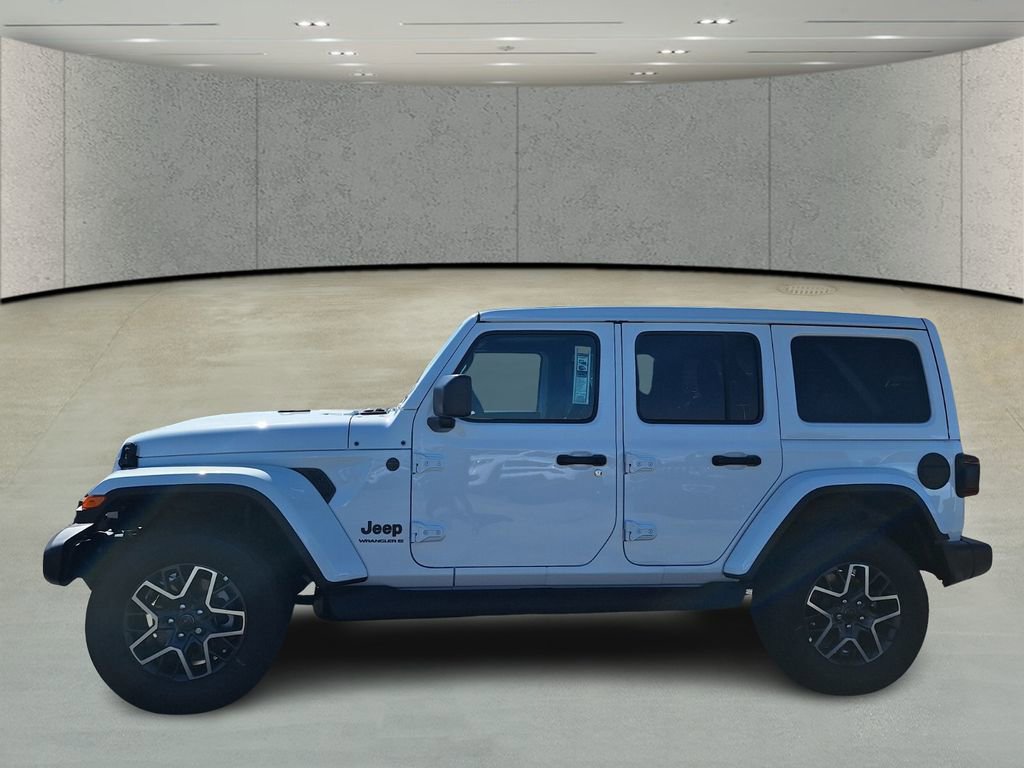 New 2026 Jeep Wrangler Unlimited Sahara AWD/4WD image 2