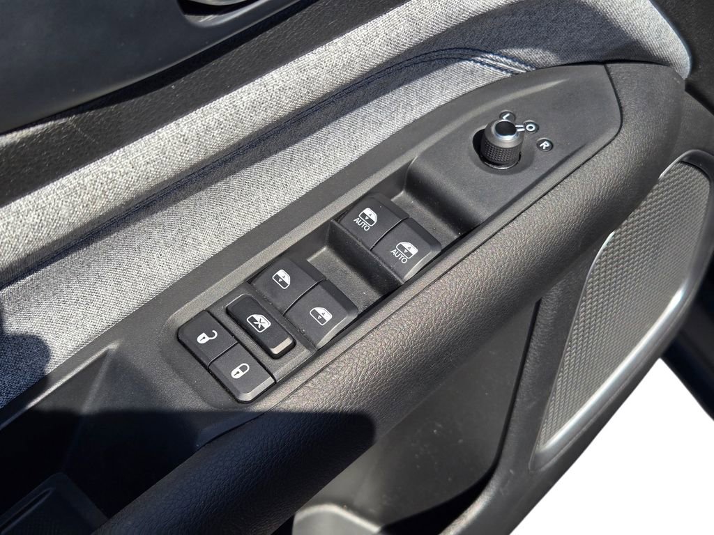 Used 2024 Jeep Compass Latitude AWD/4WD image 15