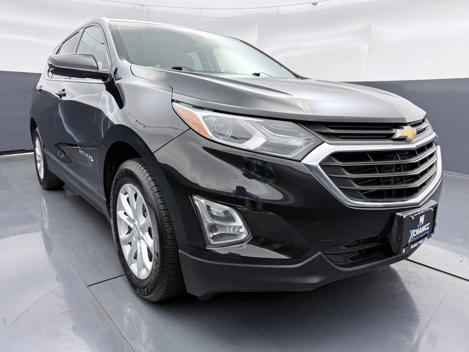 Used 2019 Chevrolet Equinox LT FWD image 1
