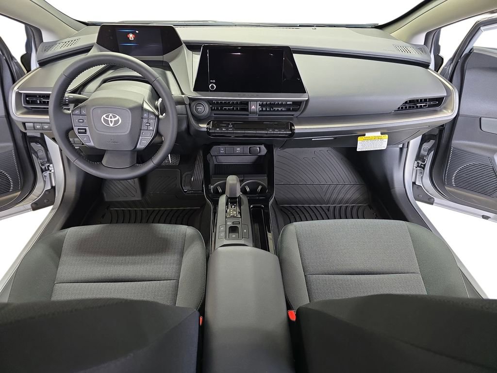 Used 2026 Toyota Prius LE FWD image 11