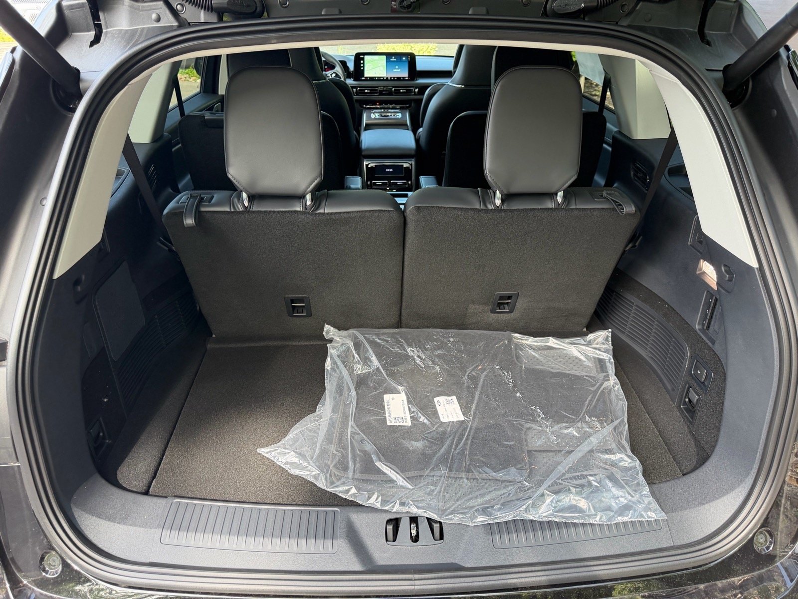 New 2026 Lincoln Aviator Reserve AWD/4WD image 17