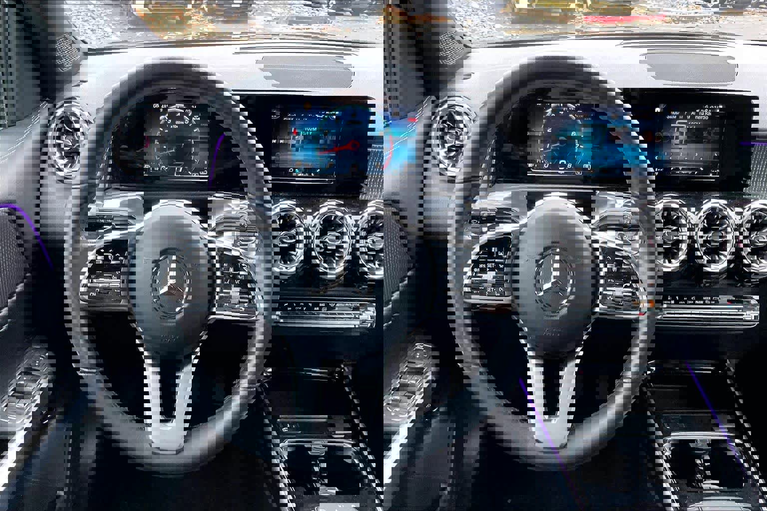 Used 2023 Mercedes-Benz GLB 250 image 8