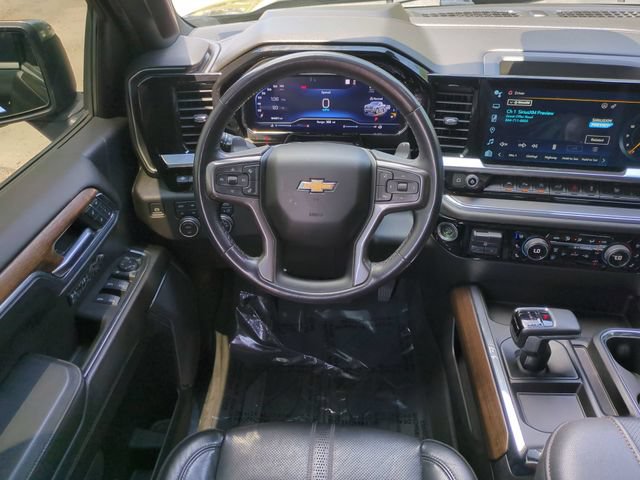 Used 2023 Chevrolet Silverado 1500 High Country w/ Technology Package AWD/4WD image 18