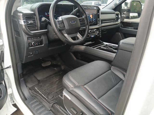 Used 2024 Ford F250 Lariat w/ Lariat Ultimate Package AWD/4WD image 62
