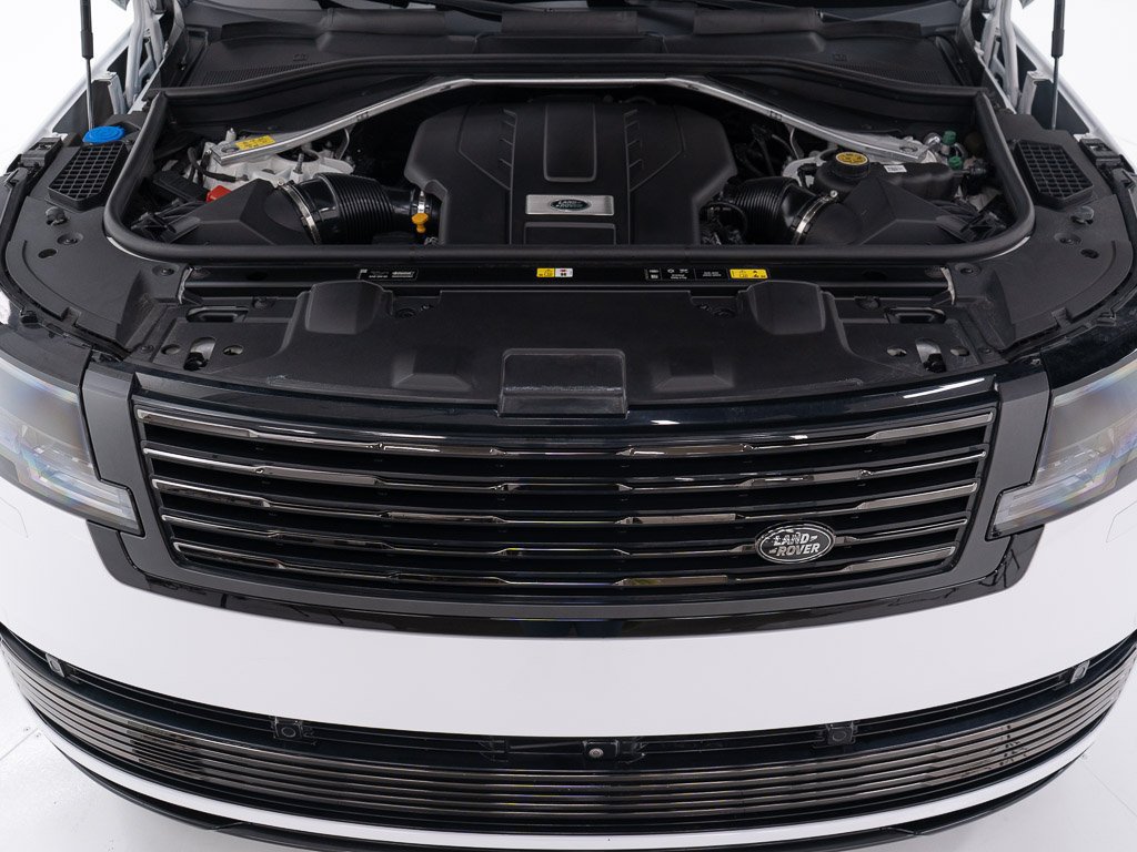Used 2023 Land Rover Range Rover SV AWD/4WD image 55