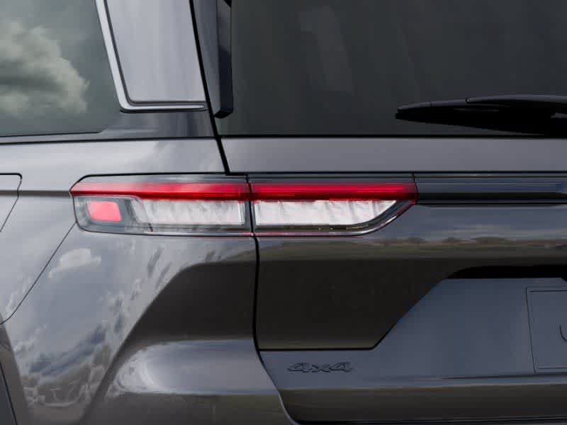 New 2026 Jeep Grand Cherokee Altitude AWD/4WD image 9