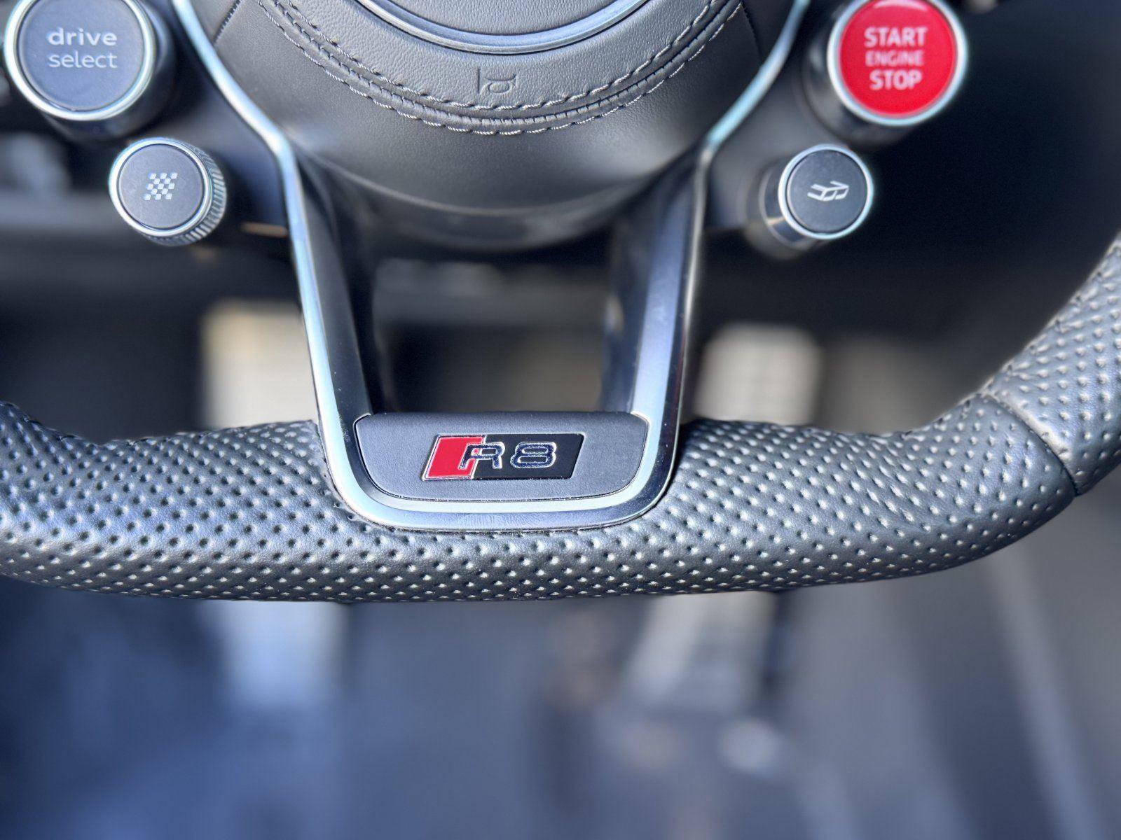 Used 2020 Audi R8 V10 performance image 27