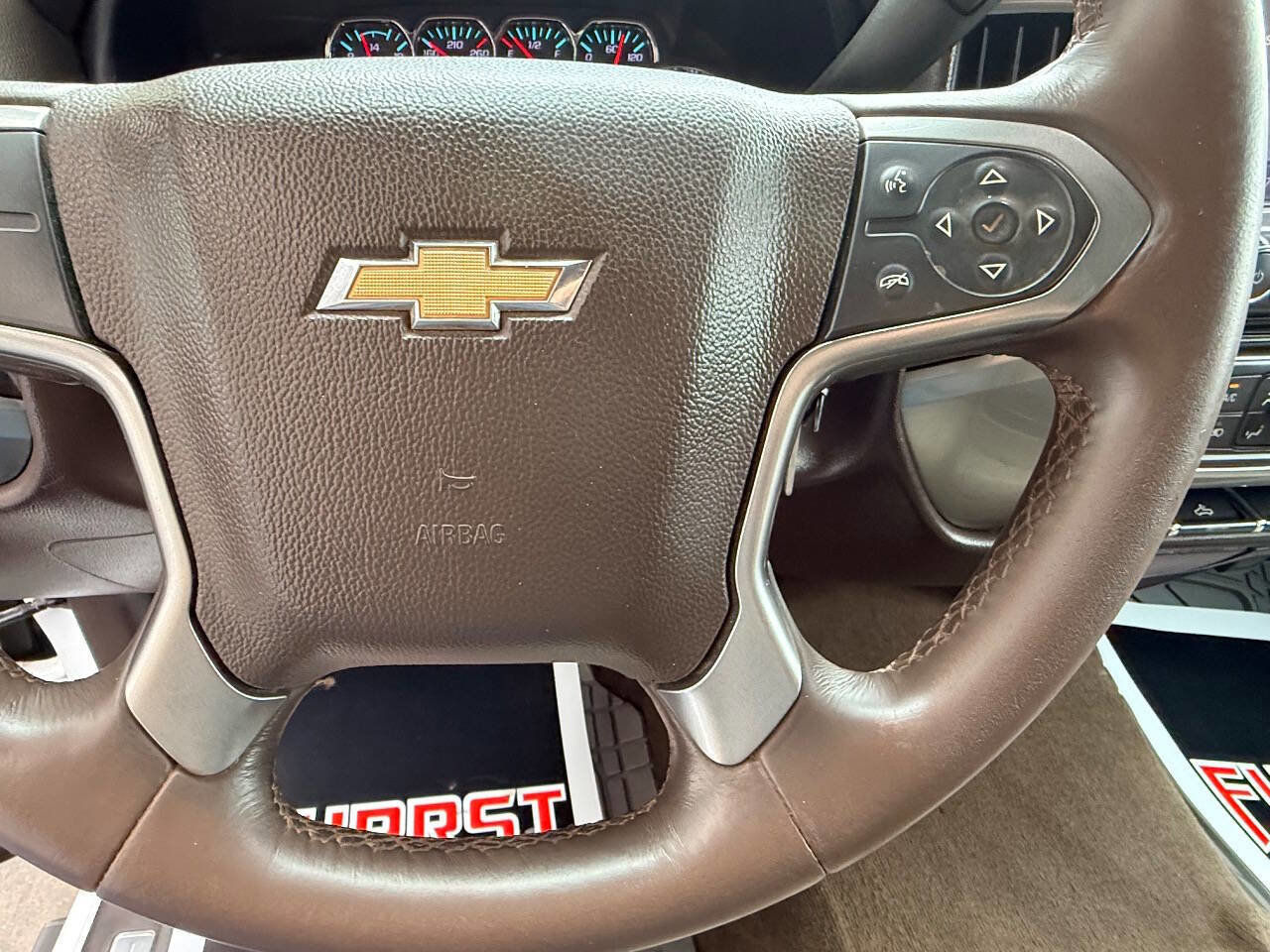 Used 2015 Chevrolet Silverado 2500 LT w/ LT Convenience Package image 26