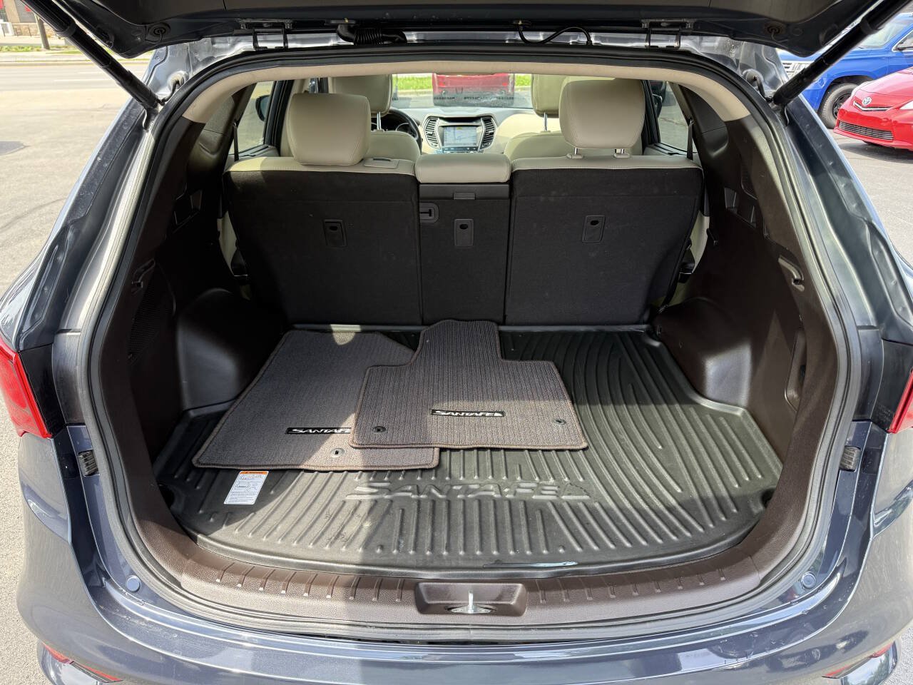 Used 2018 Hyundai Santa Fe Sport w/ Cargo Package FWD image 37