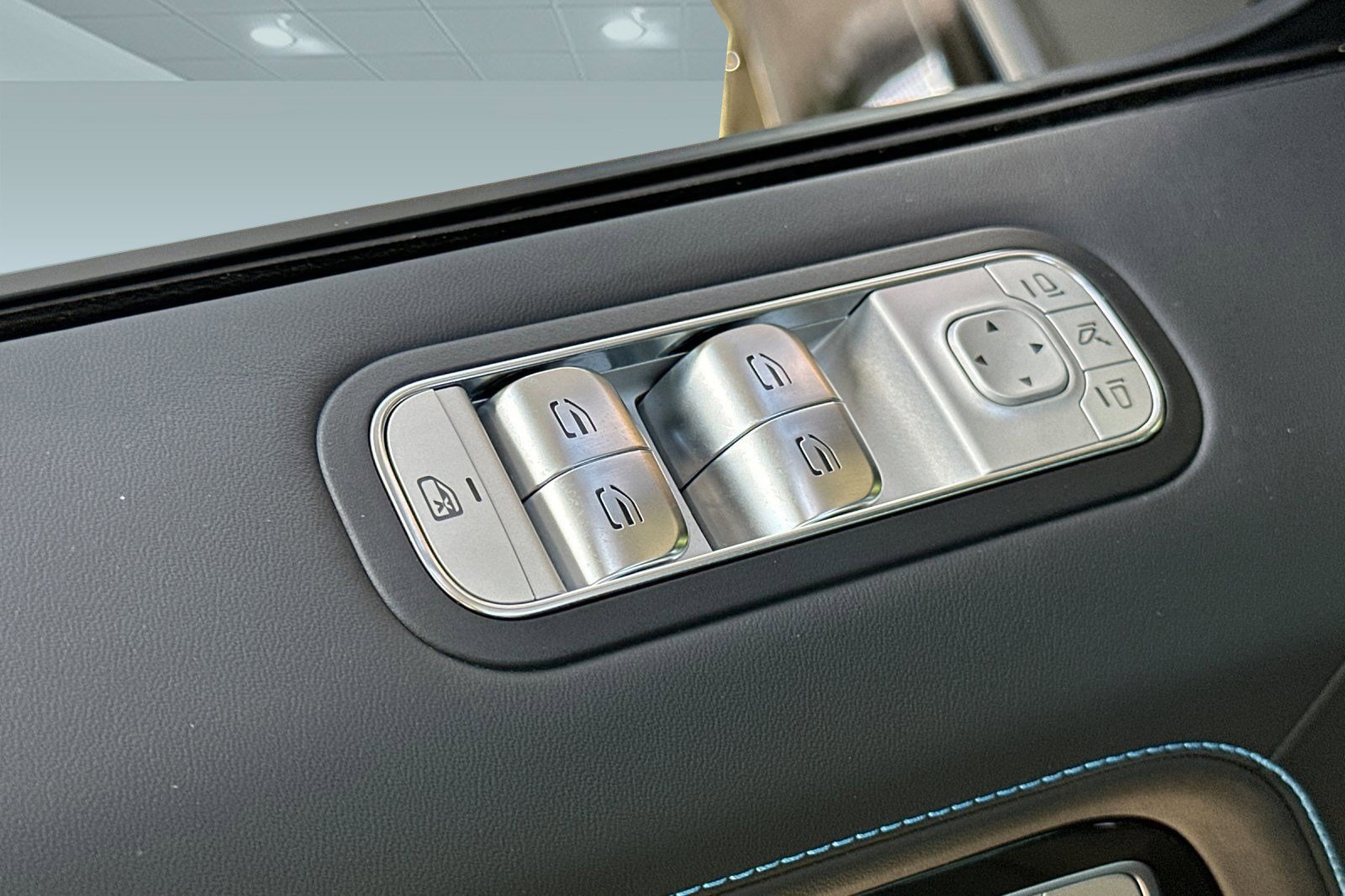 Used 2025 Mercedes-Benz G 580 w/ EQ Technology image 13