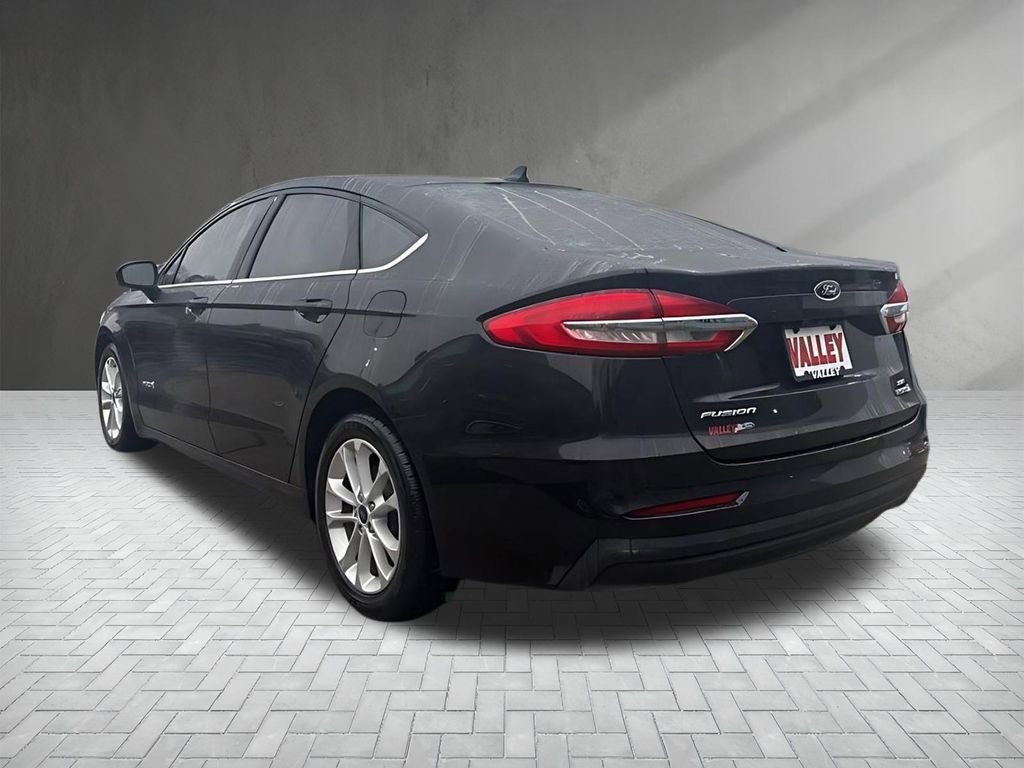 Used 2019 Ford Fusion SE image 5